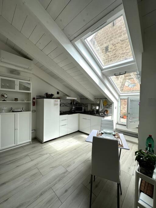 The Sweet Attic Room - De Vivo Realty Meta Di Sorrento Kültér fotó